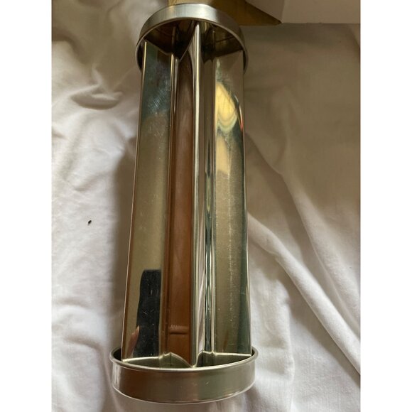 The Pampered Chef Valtrompia Bread Tube Star Shape Stainless Steel With Box & Re - Picture 8 of 11